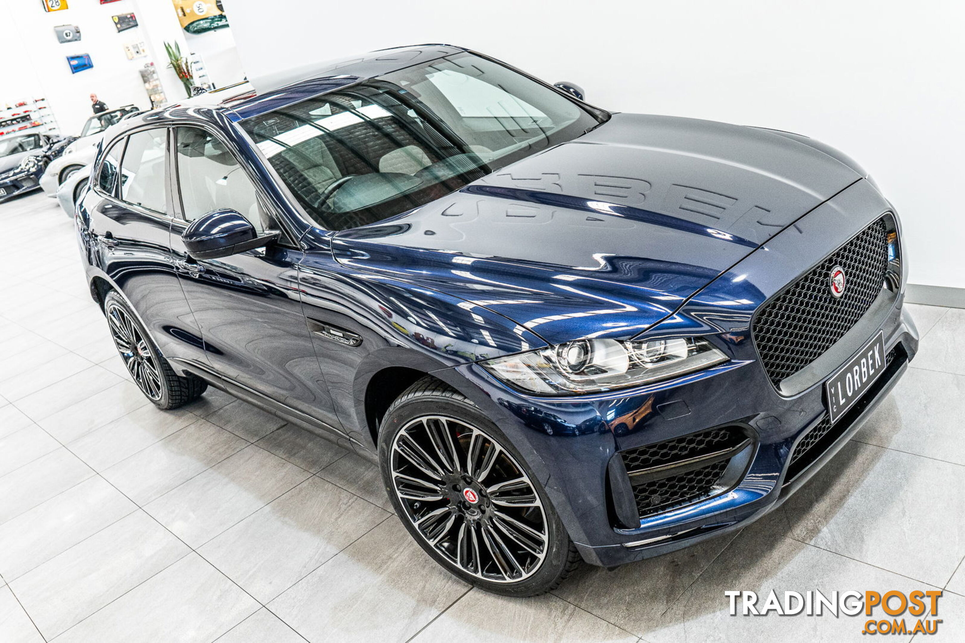 2016 Jaguar F-PACE R-Sport MY17