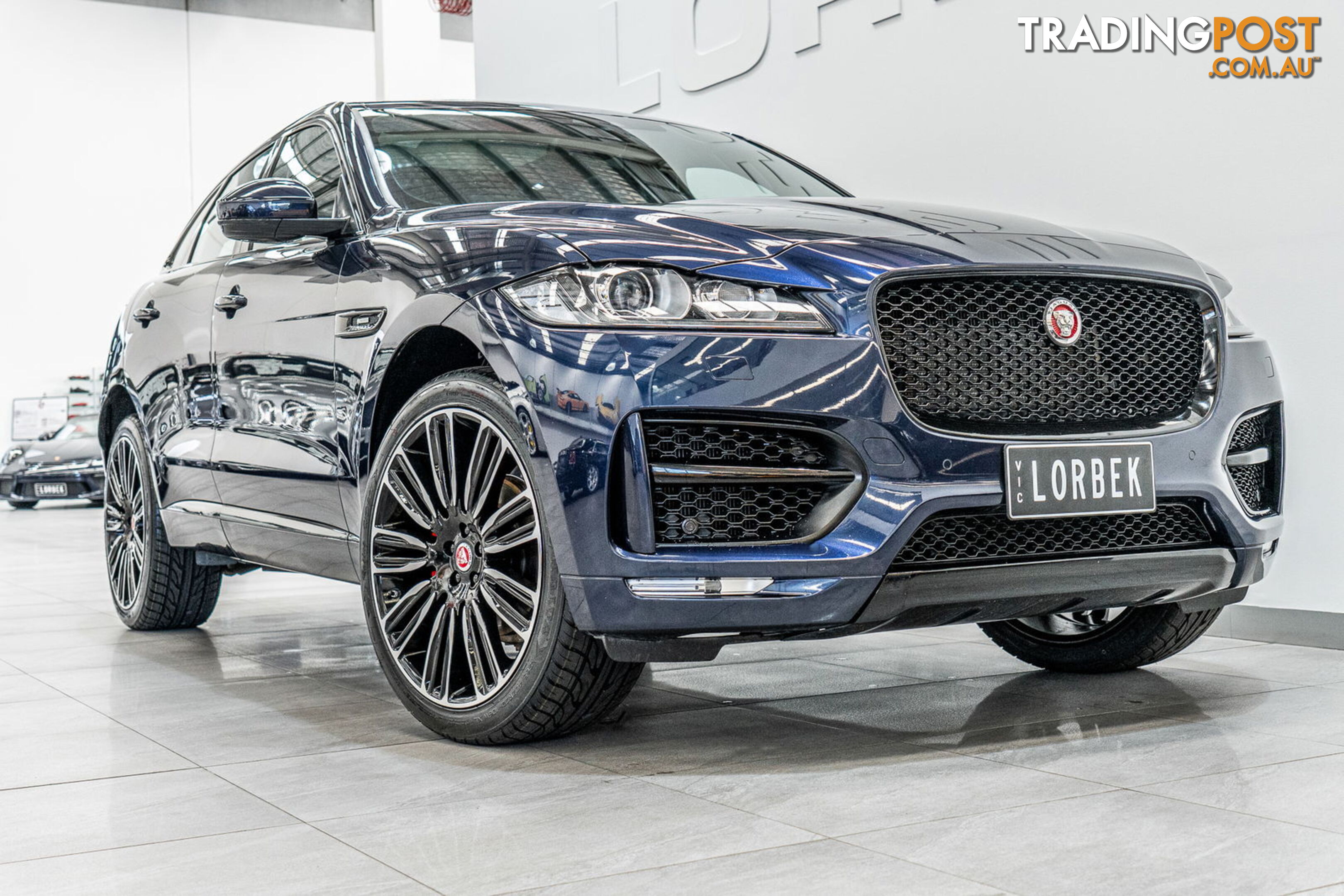 2016 Jaguar F-PACE R-Sport MY17