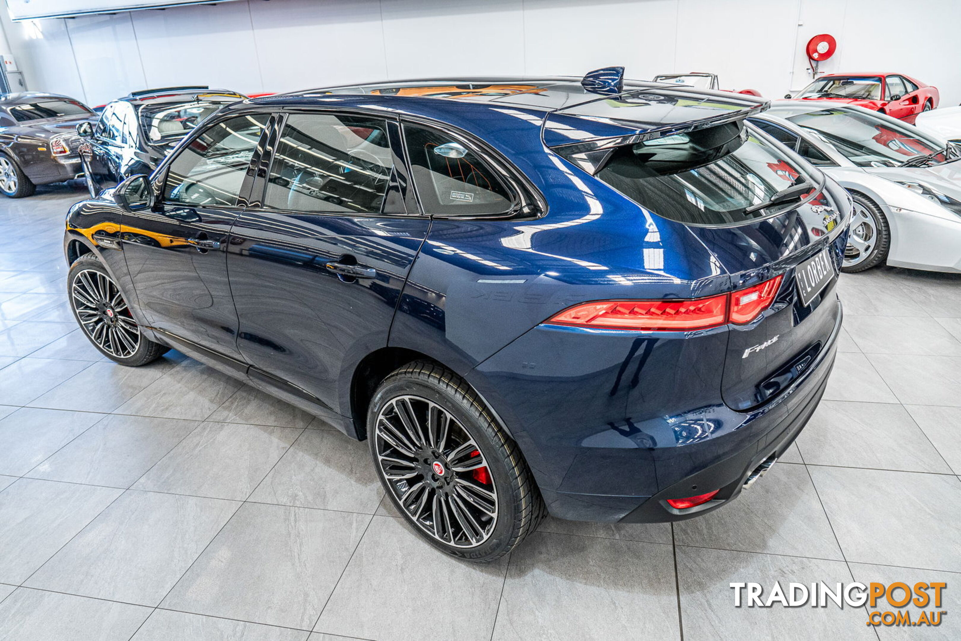 2016 Jaguar F-PACE R-Sport MY17