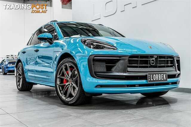 2022 Porsche Macan  