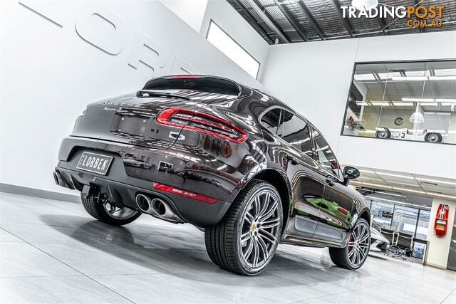 2014 Porsche Macan  