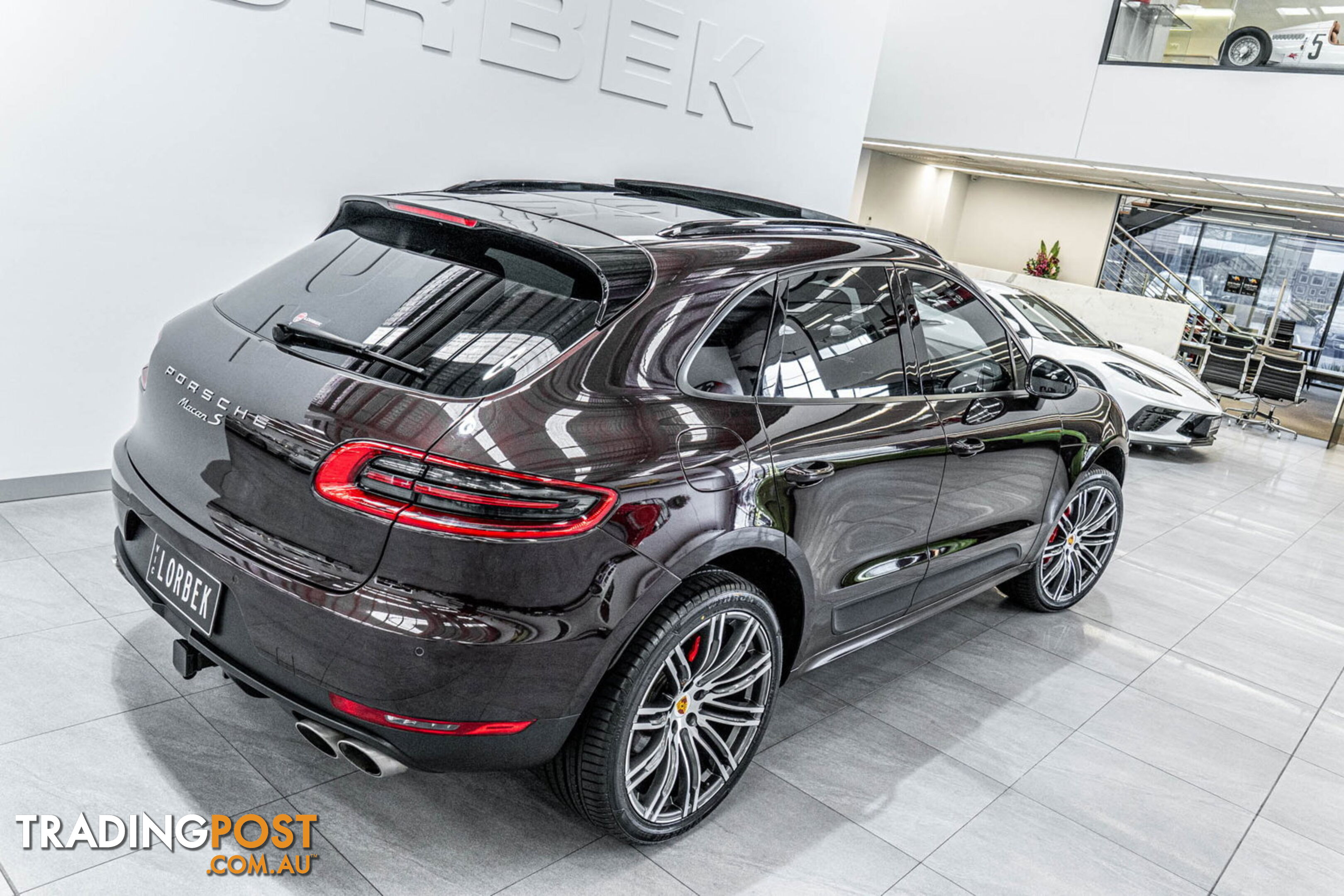 2014 Porsche Macan  