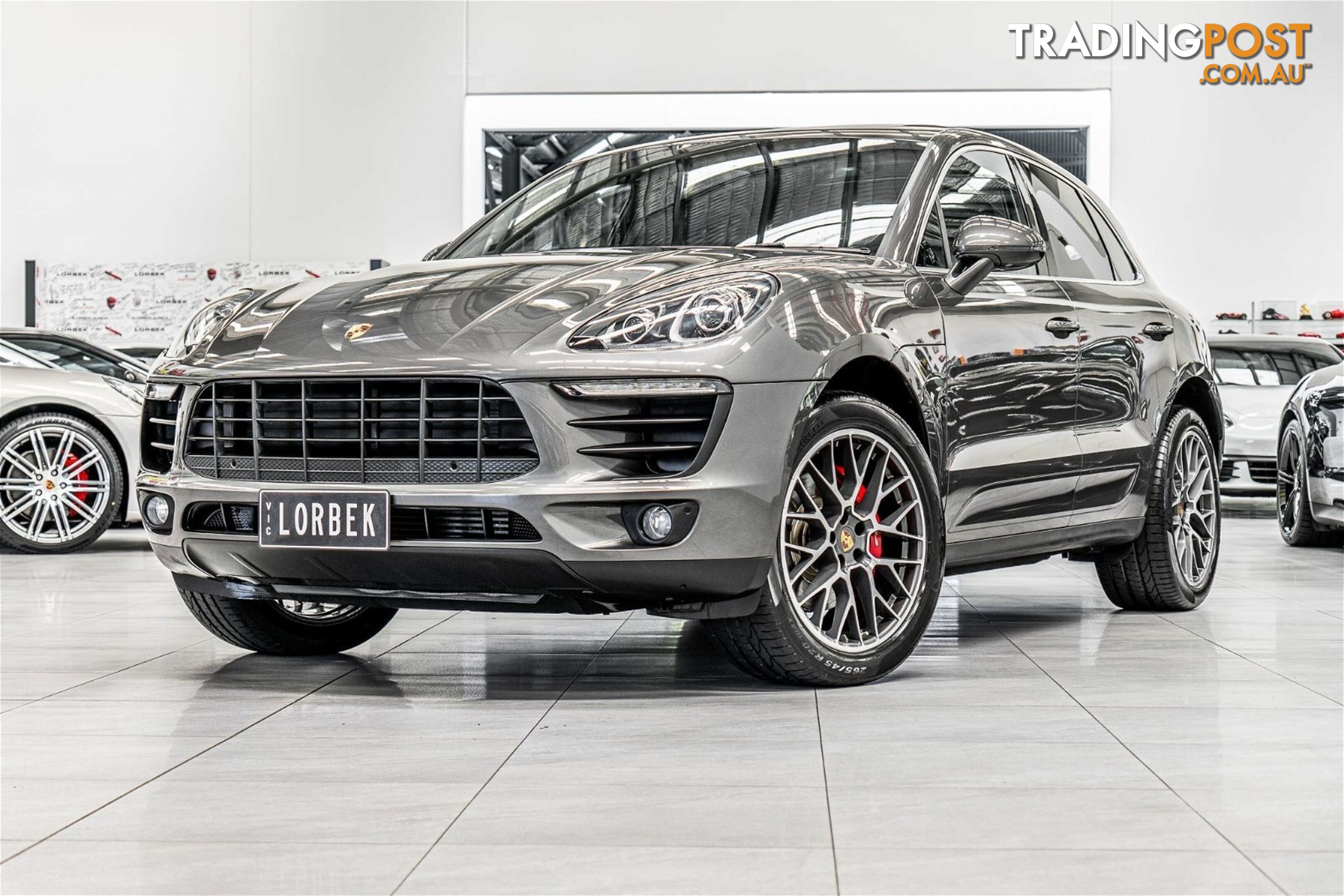 2016 Porsche Macan  