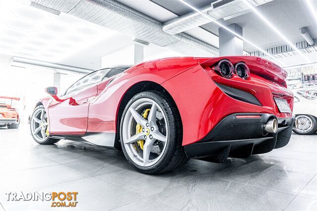 2022 Ferrari F8  