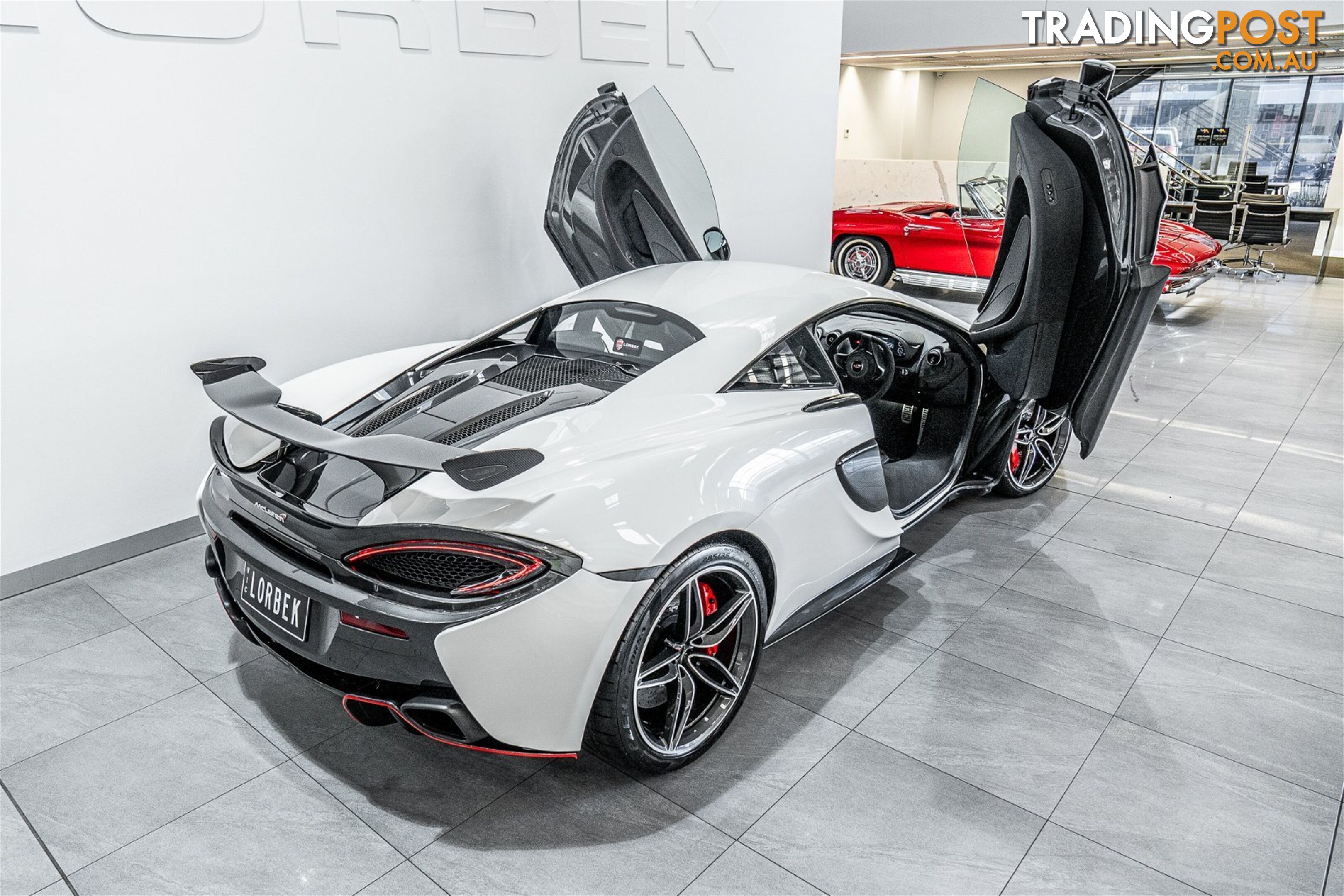 2019 McLaren 570S  