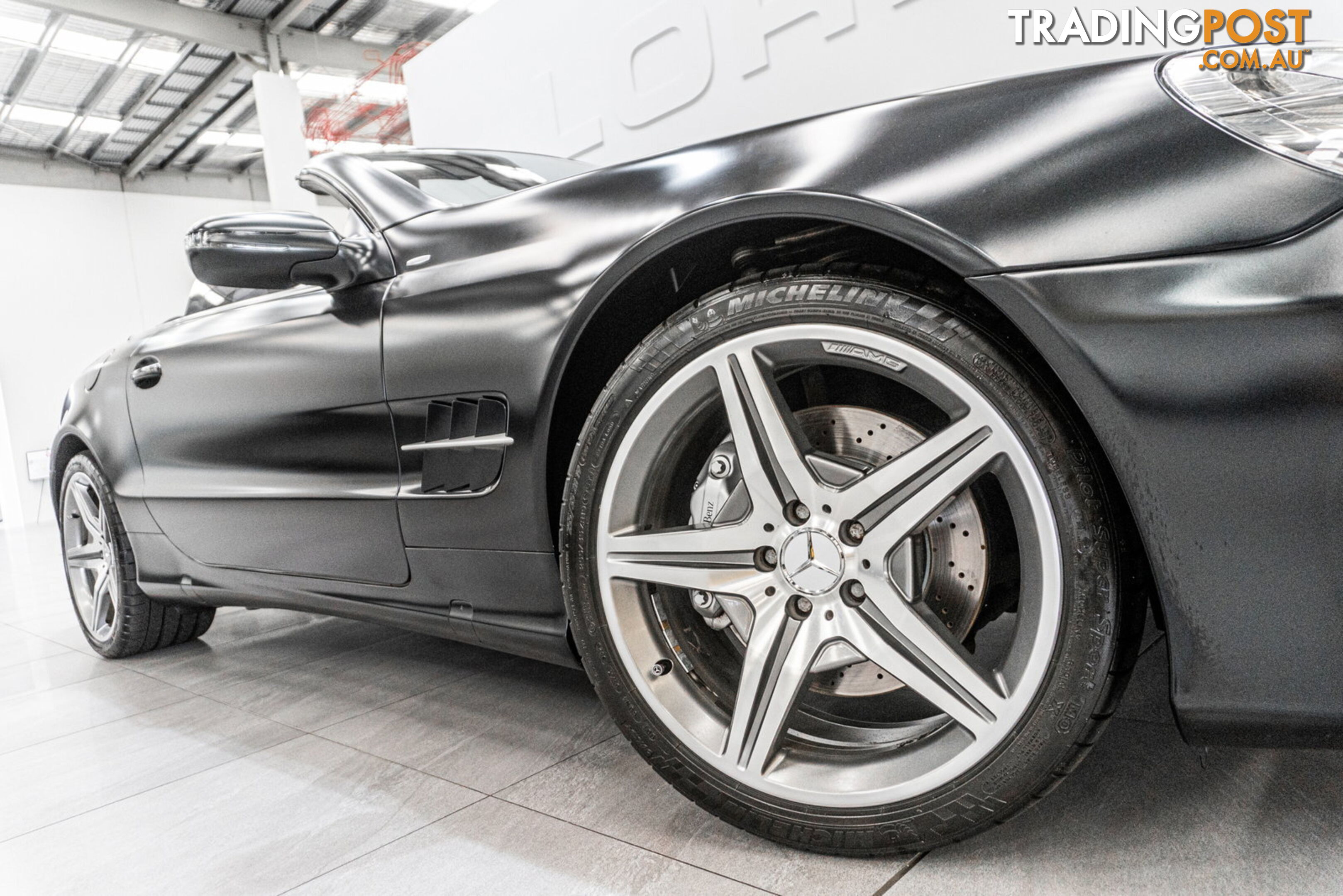 2010 Mercedes-Benz SL350 Night Edition R230