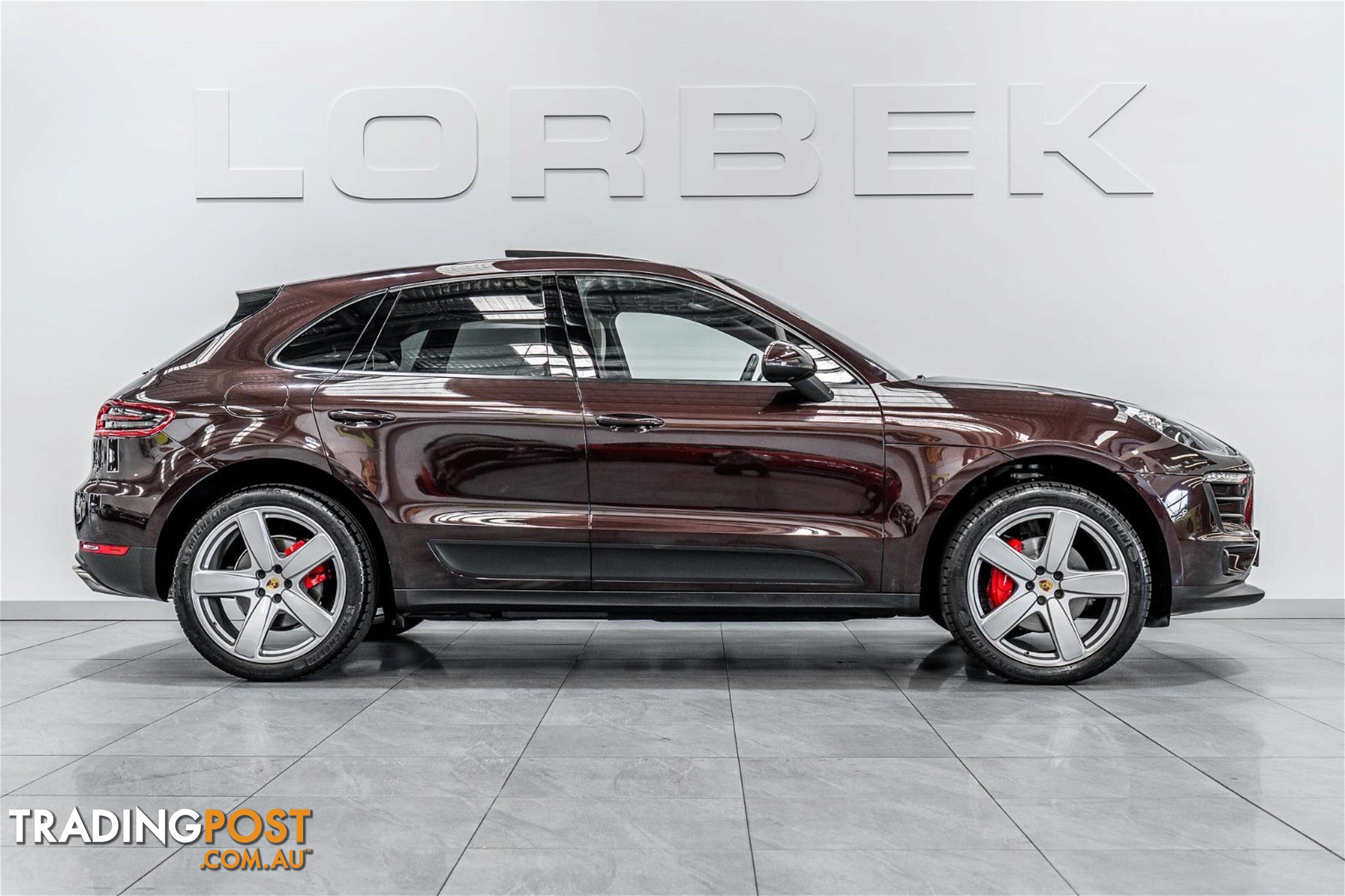 2017 Porsche Macan  