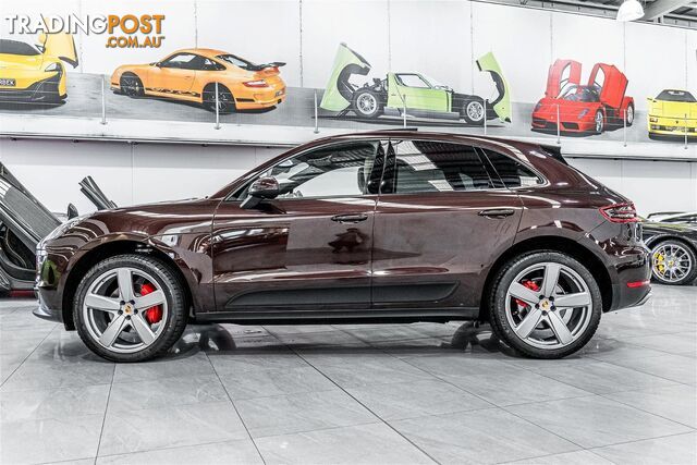 2017 Porsche Macan  