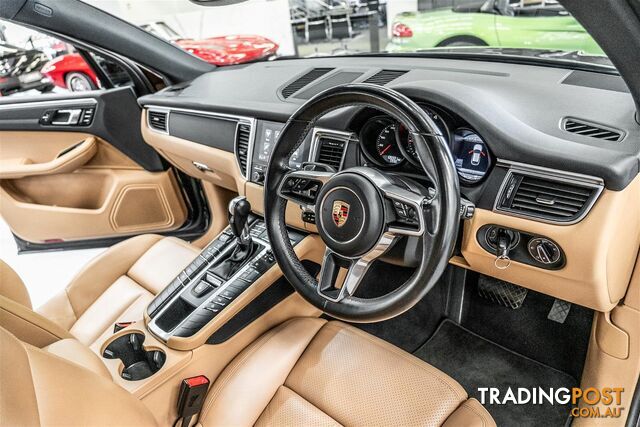 2017 Porsche Macan  