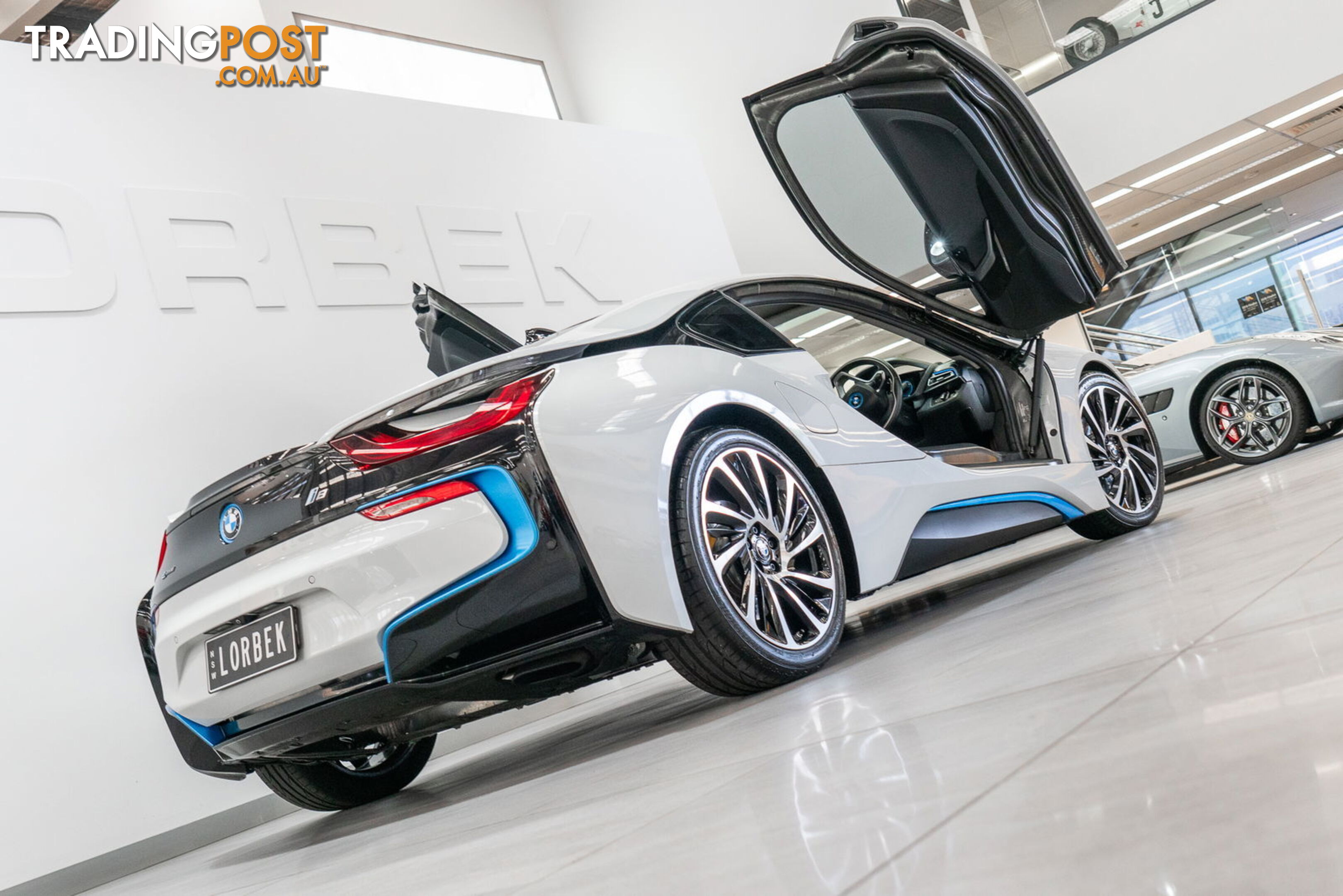 2015 BMW i8 PHEV I12