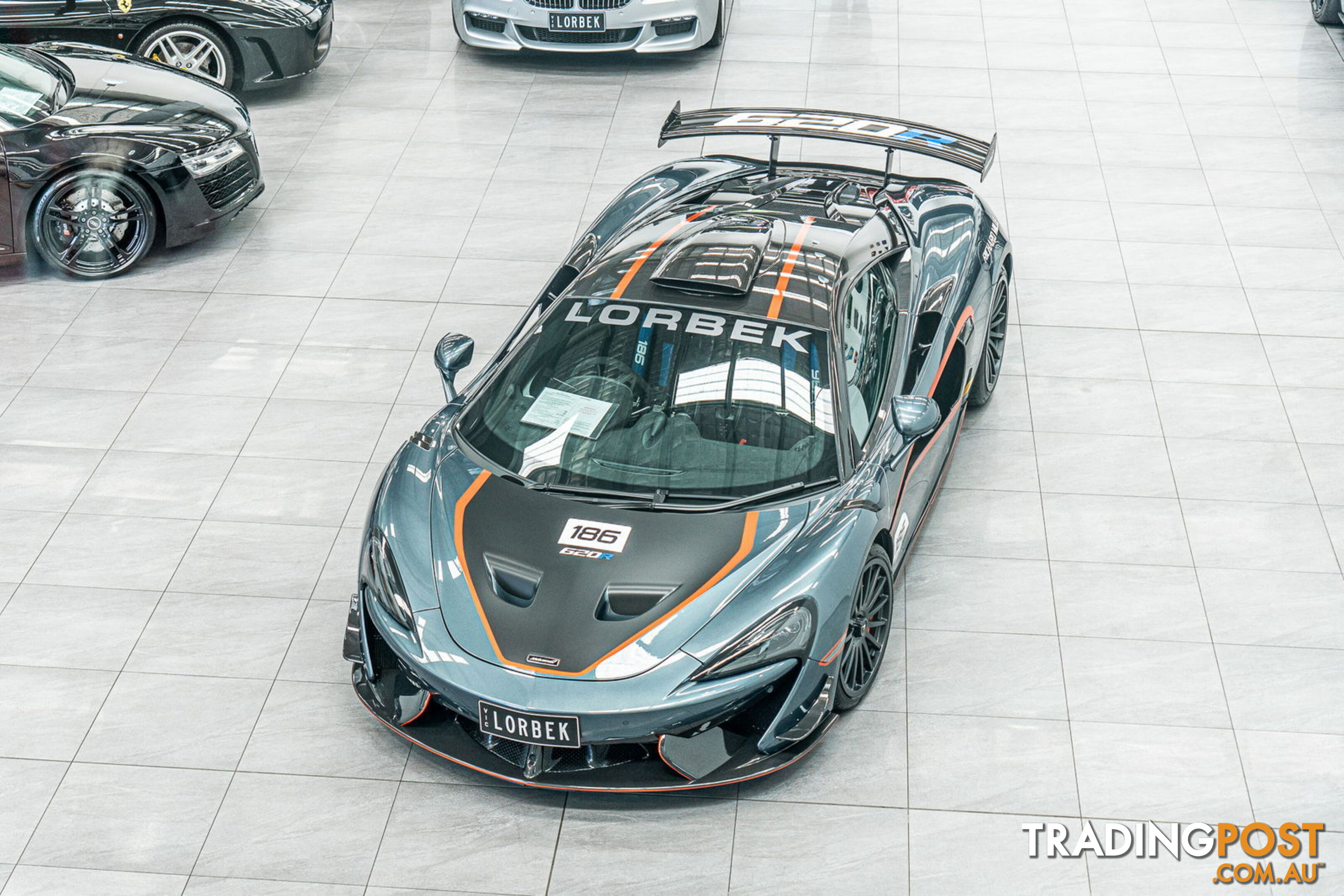 2020 McLaren 620R  