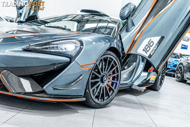 2020 McLaren 620R  