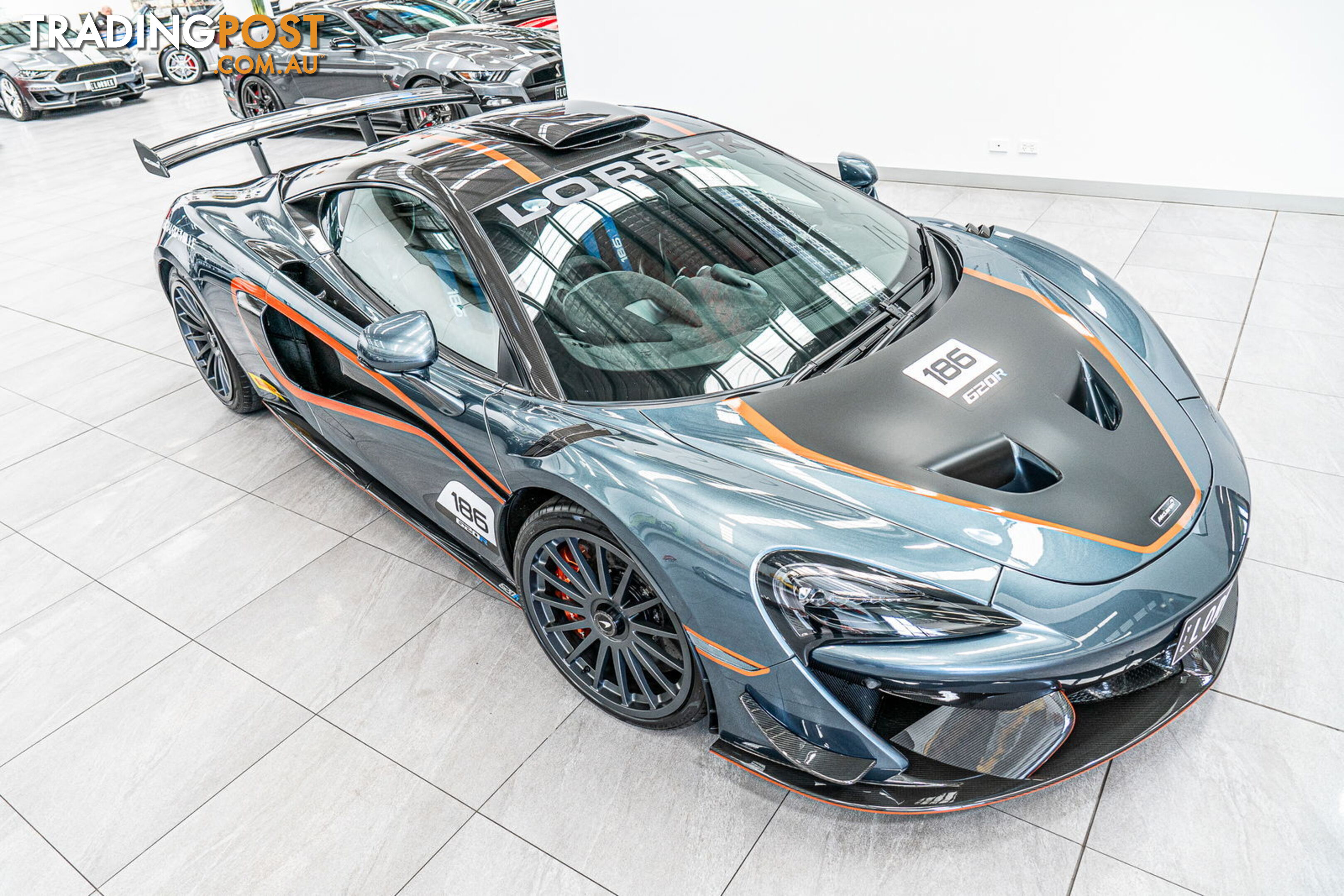 2020 McLaren 620R  