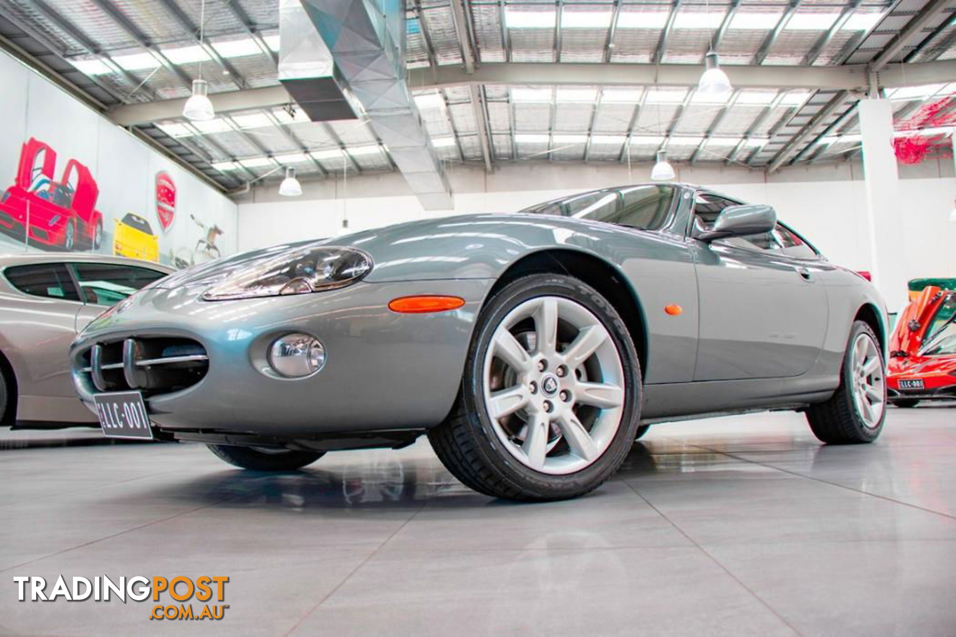 2004 Jaguar XK8  MY03