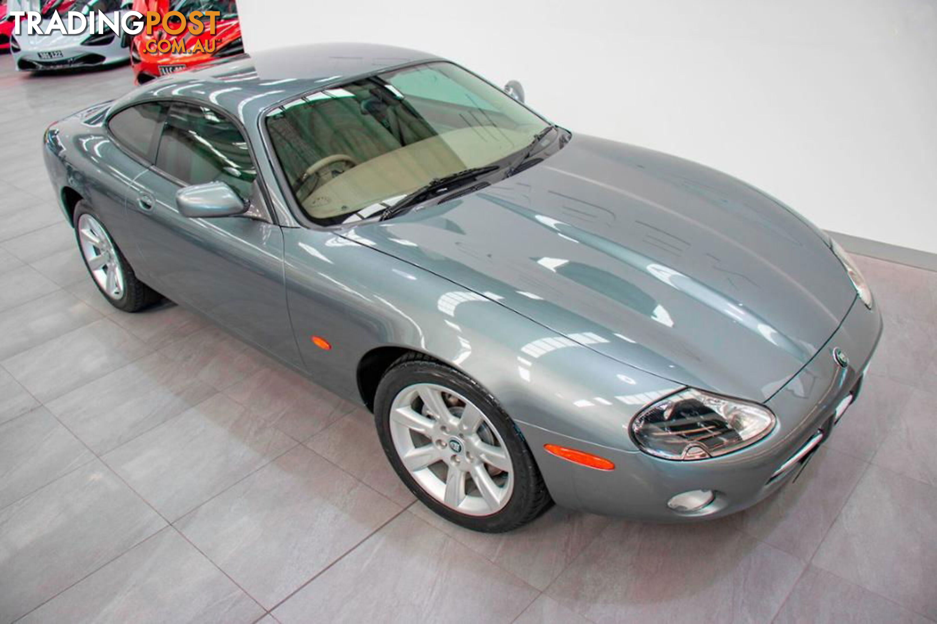 2004 Jaguar XK8  MY03