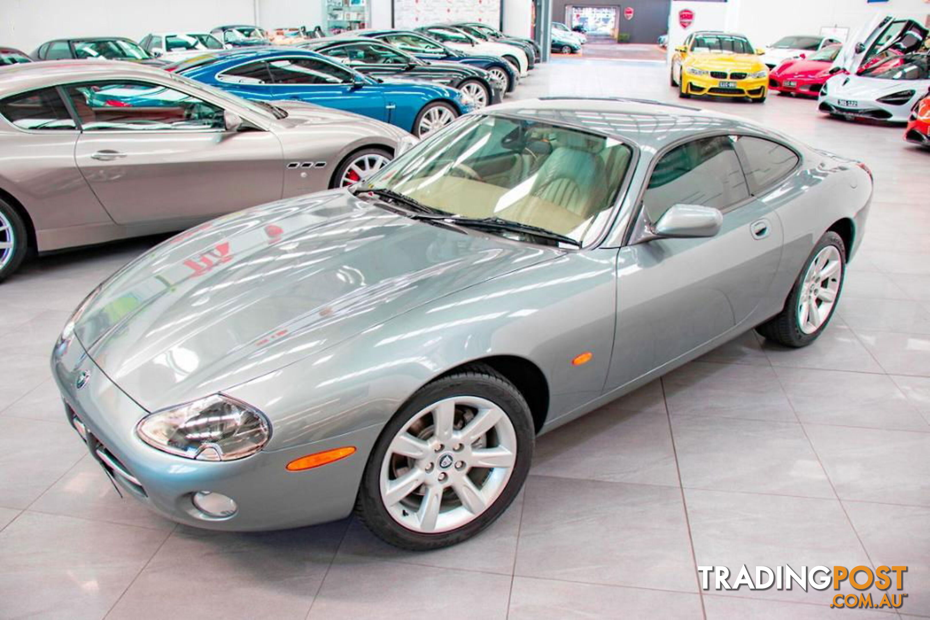 2004 Jaguar XK8  MY03