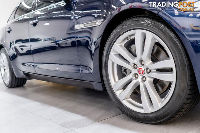 2017 Jaguar XJ 3.0D V6 Premium Luxury LWB X351 MY16 - photo 5 of 34