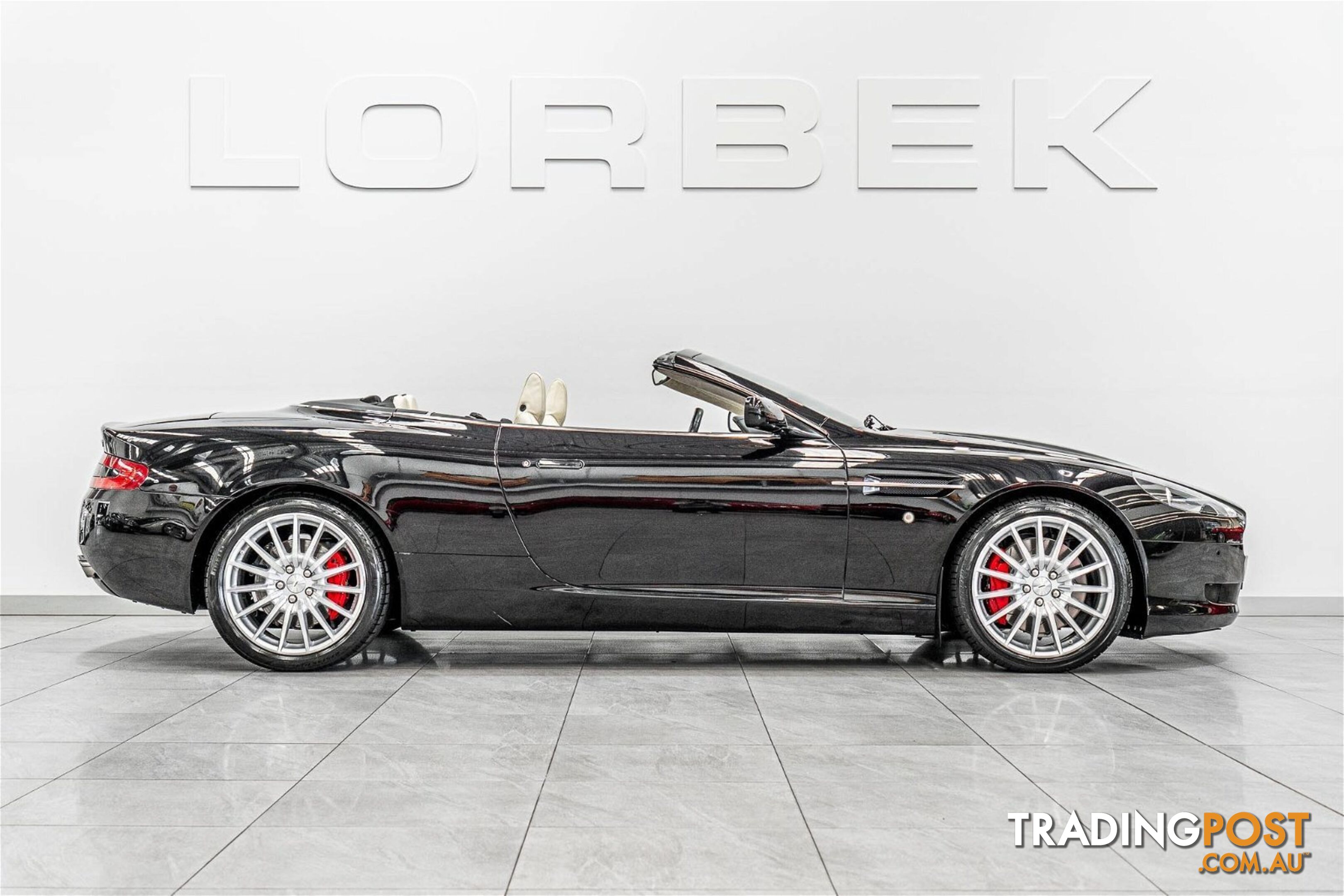 2007 Aston Martin DB9 Volante 