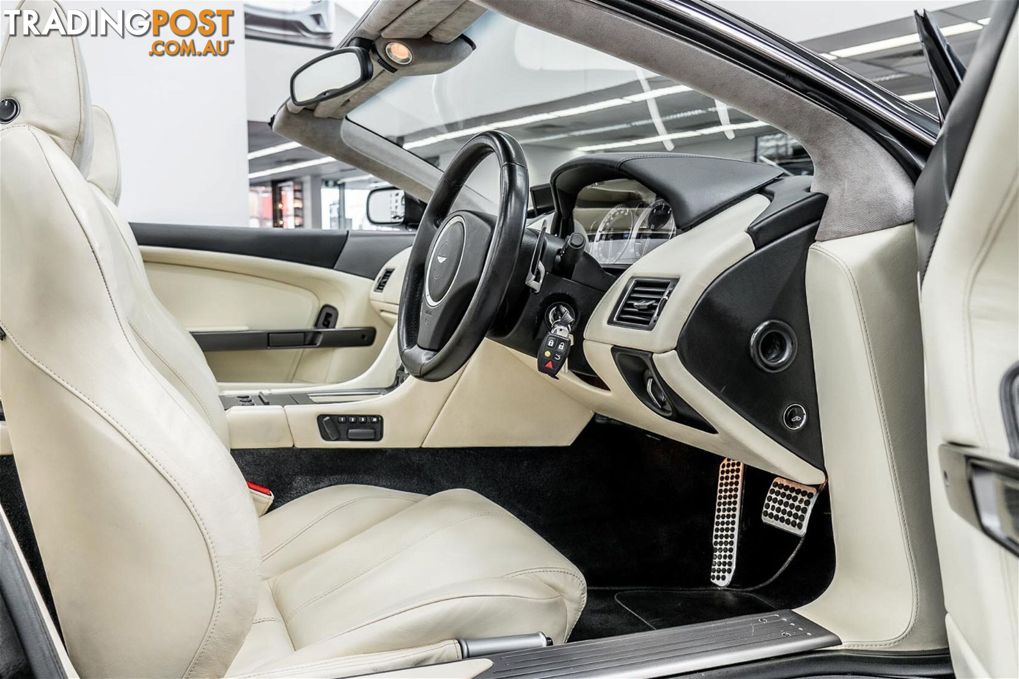 2007 Aston Martin DB9 Volante 