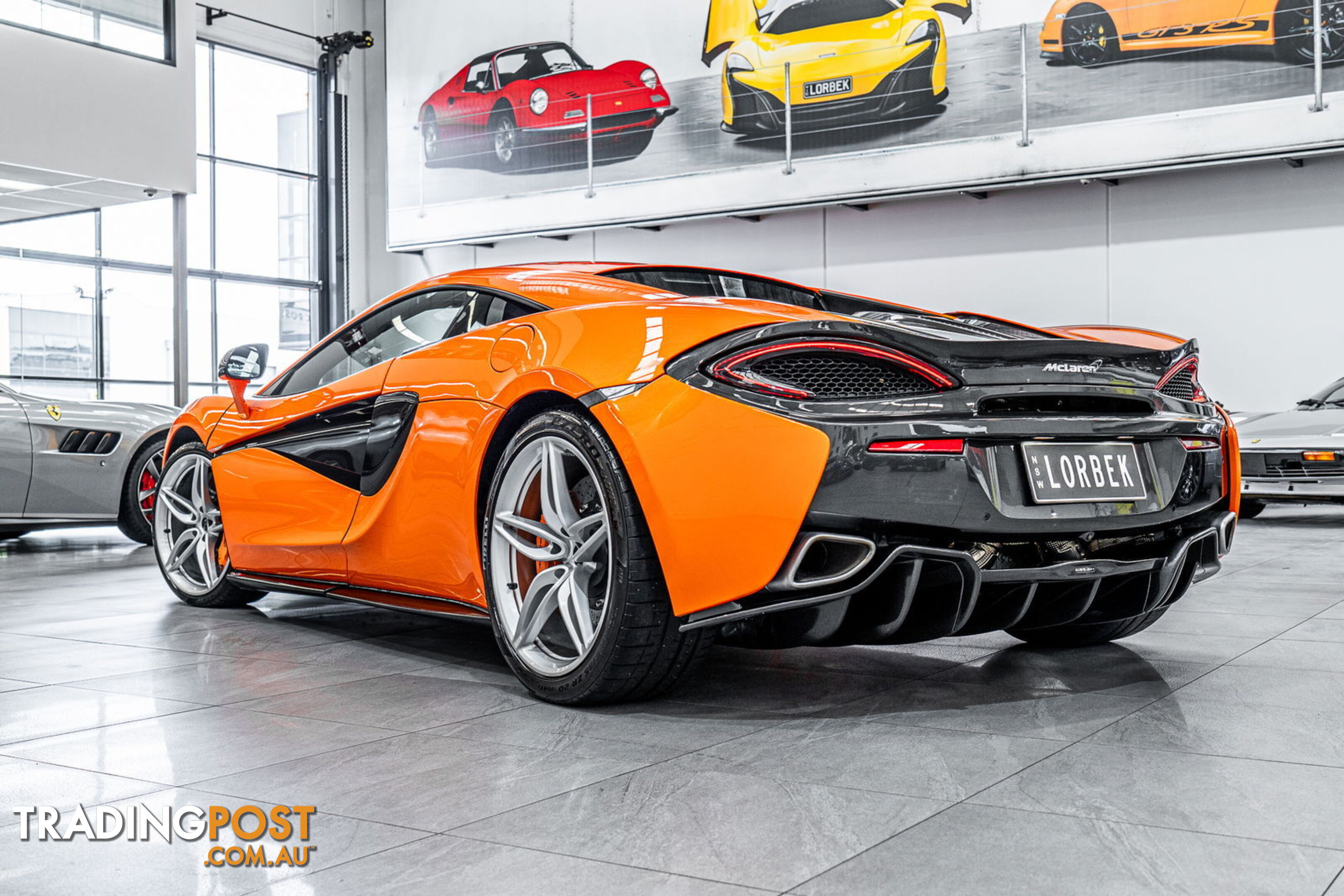 2016 McLaren 570S  