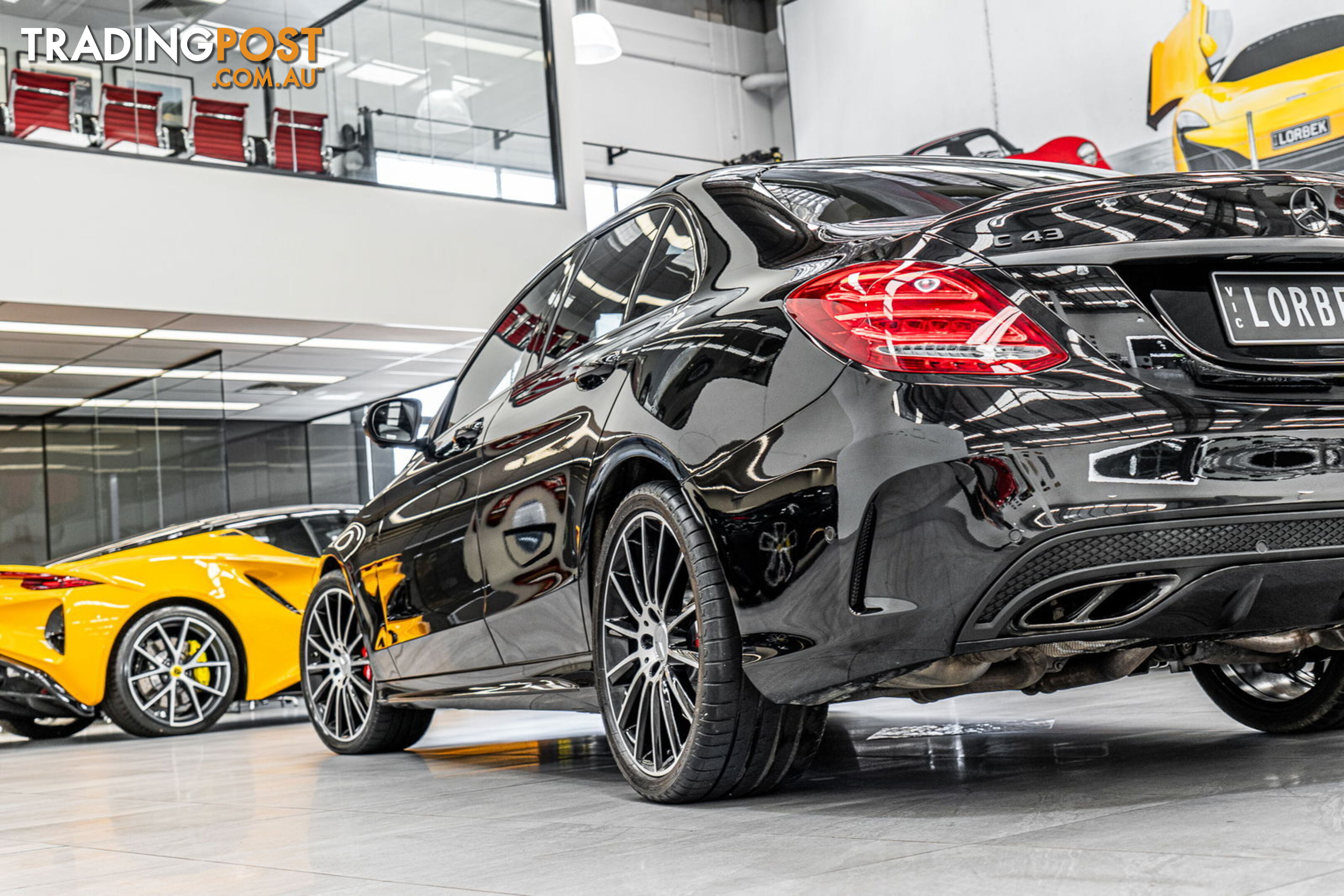 2017 Mercedes-AMG C43 AMG C