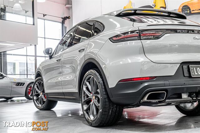 2021 Porsche Cayenne  