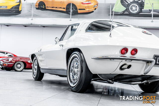 1963 Chevrolet Corvette Stingray 