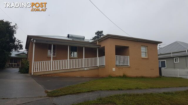 4 Belmore Street BOWRAVILLE NSW 2449