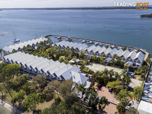 Unit 27/3 Marina Crescent HOLLYWELL QLD 4216