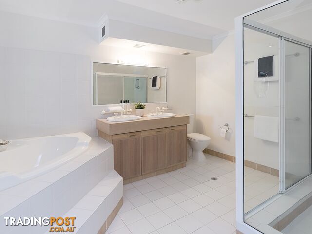 Unit 27/3 Marina Crescent HOLLYWELL QLD 4216