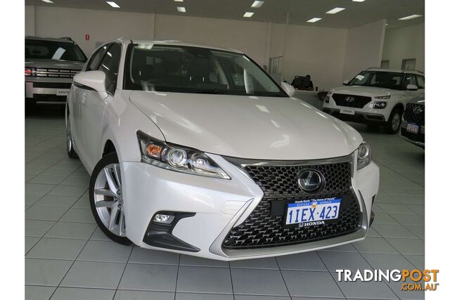 2017 LEXUS CT CT200H LUXURY ZWA10R HATCHBACK