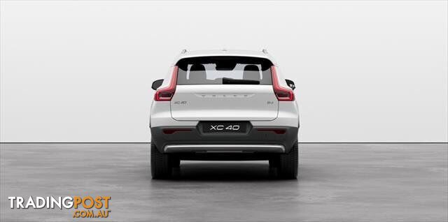 2023 VOLVO XC40 PLUS-B4 MY24 - photo 4 of 11
