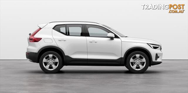 2023 VOLVO XC40 PLUS-B4 MY24 - photo 5 of 11