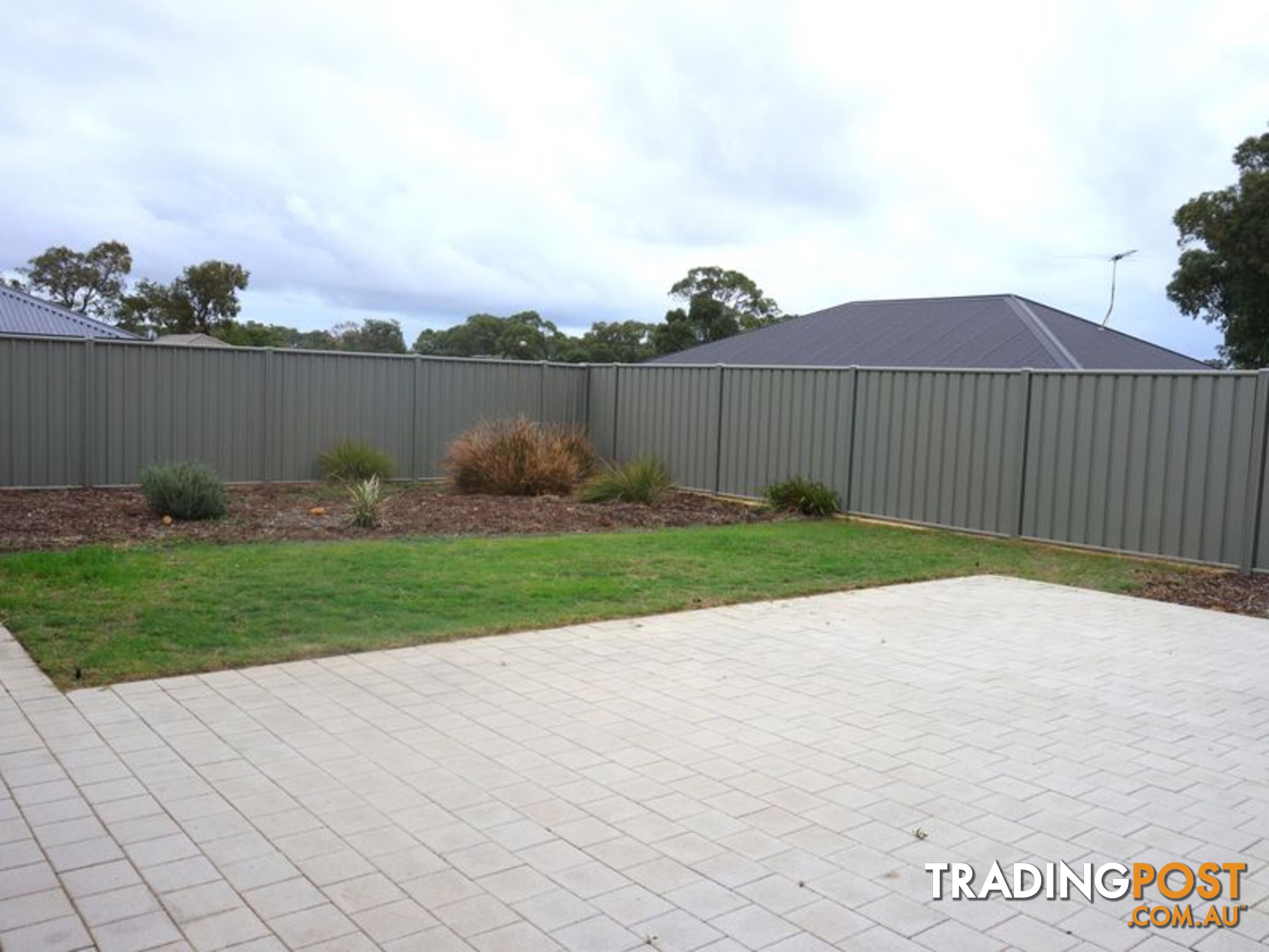 13 Fareham Crescent WELLARD WA 6170