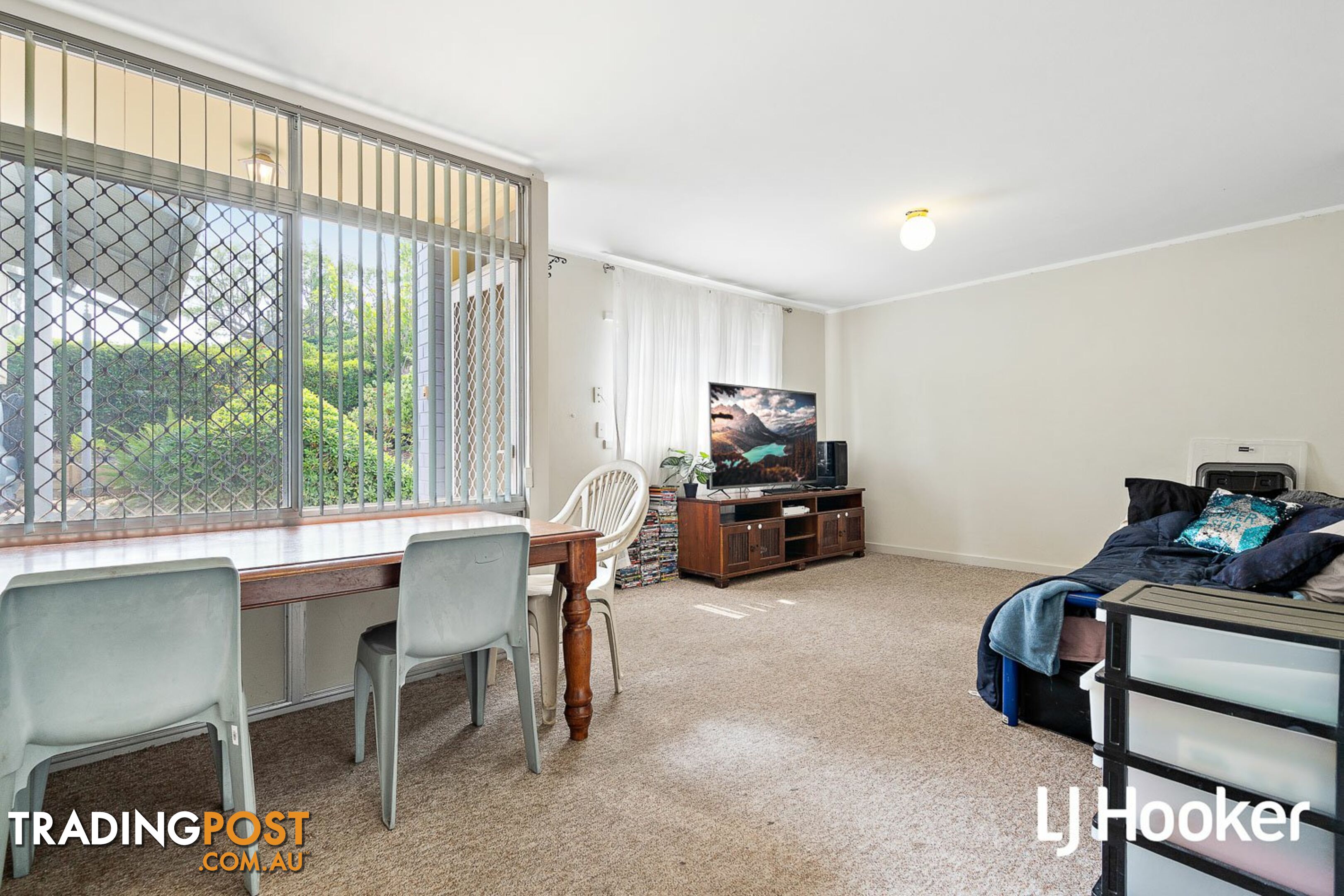 Unit 2/12 Edmund Way CALISTA WA 6167