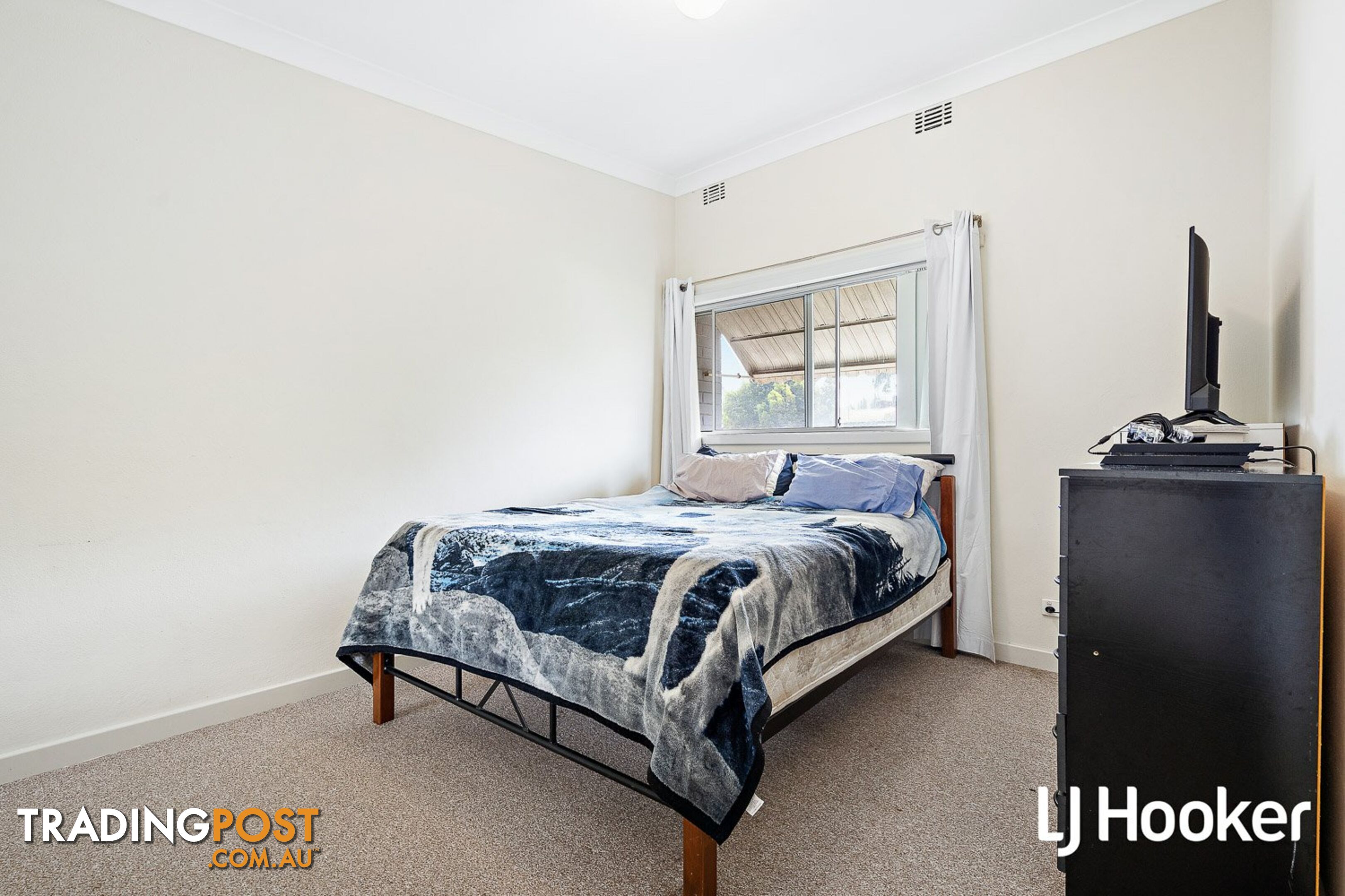 Unit 2/12 Edmund Way CALISTA WA 6167