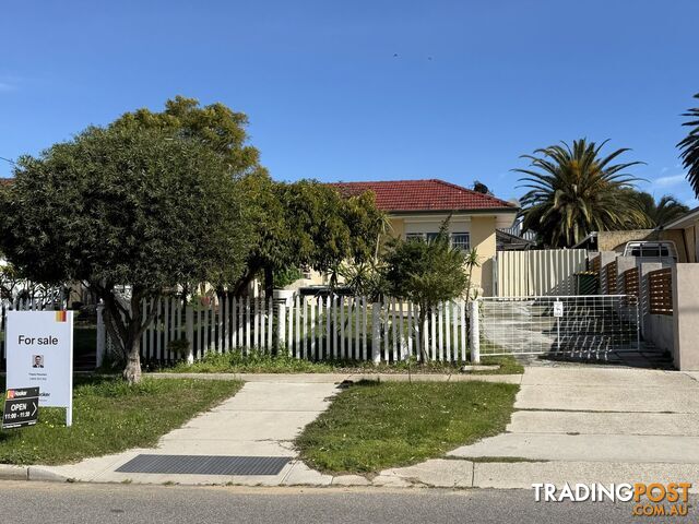 23 Walgreen Cres CALISTA WA 6167