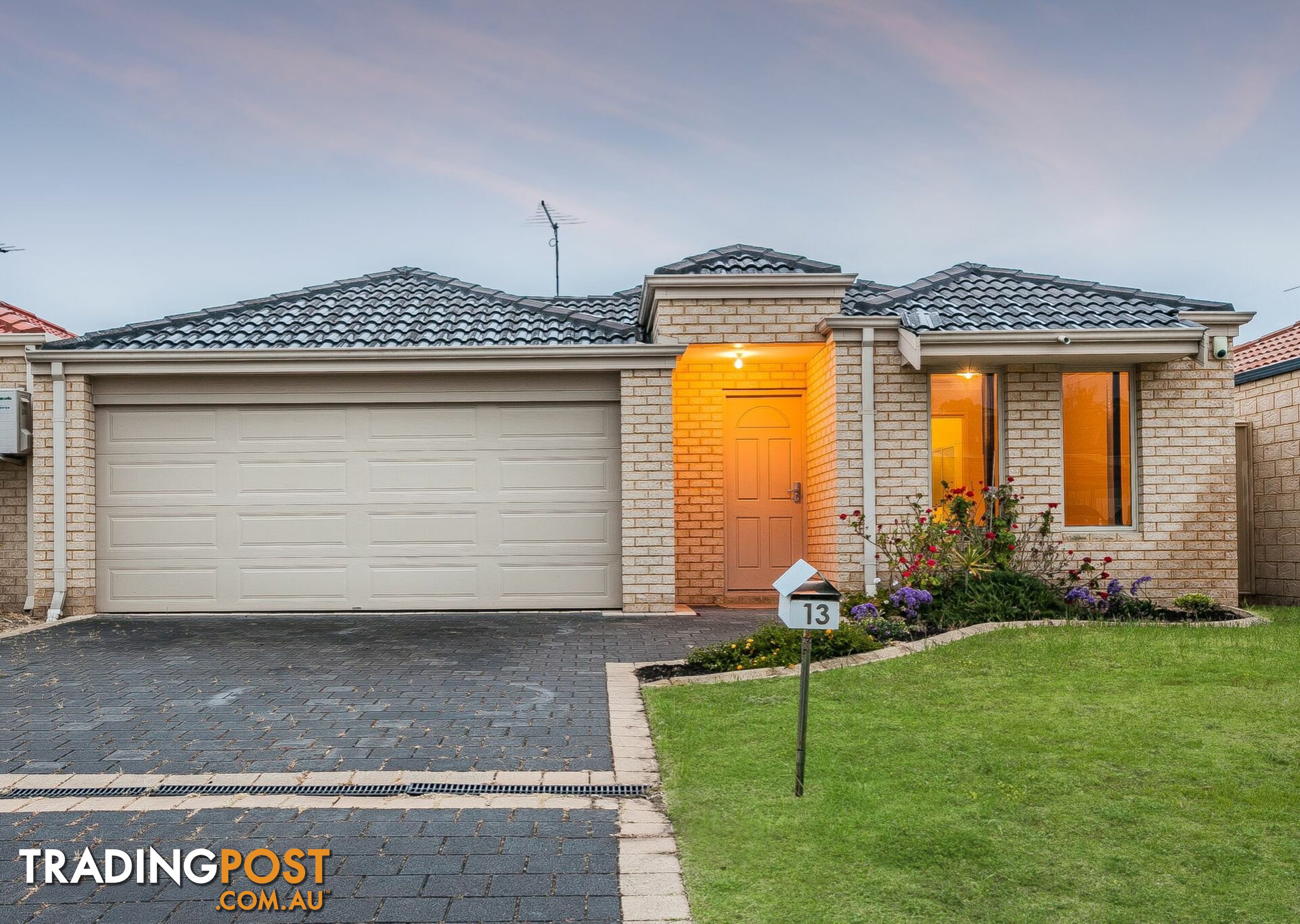 13 Bampton Road ORELIA WA 6167