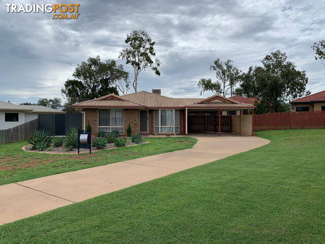 9 Freeman Street MORANBAH QLD 4744