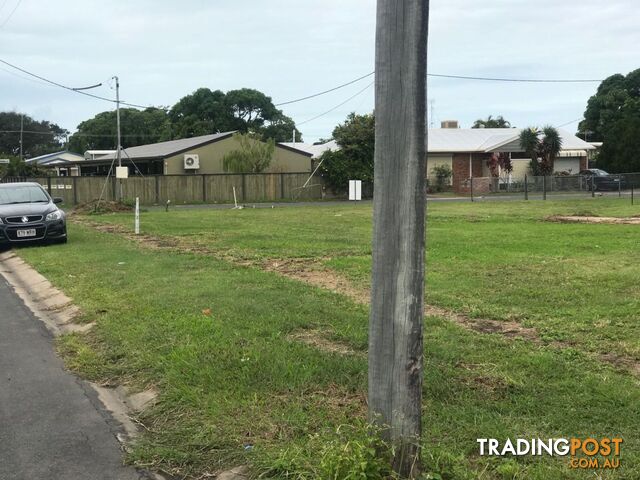 1 Hamlet Street MACKAY QLD 4740