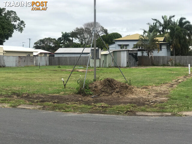 1 Hamlet Street MACKAY QLD 4740