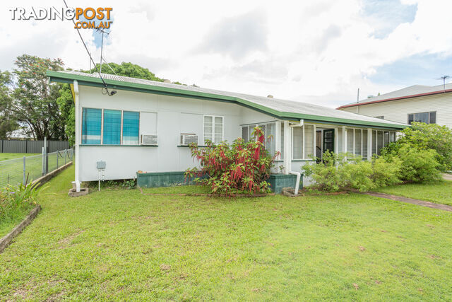 30 Perry St WEST MACKAY QLD 4740