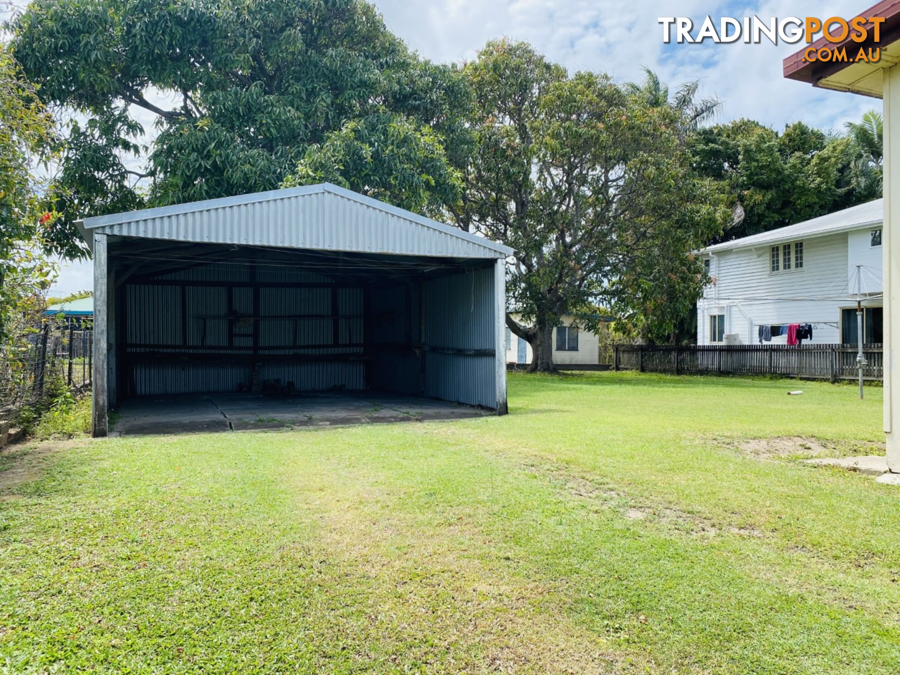 8 Mary Street WEST MACKAY QLD 4740