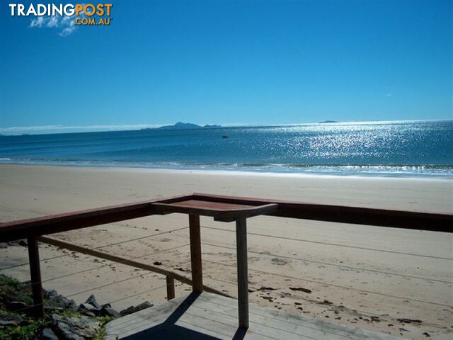 62 Bourke Street BLACKS BEACH QLD 4740