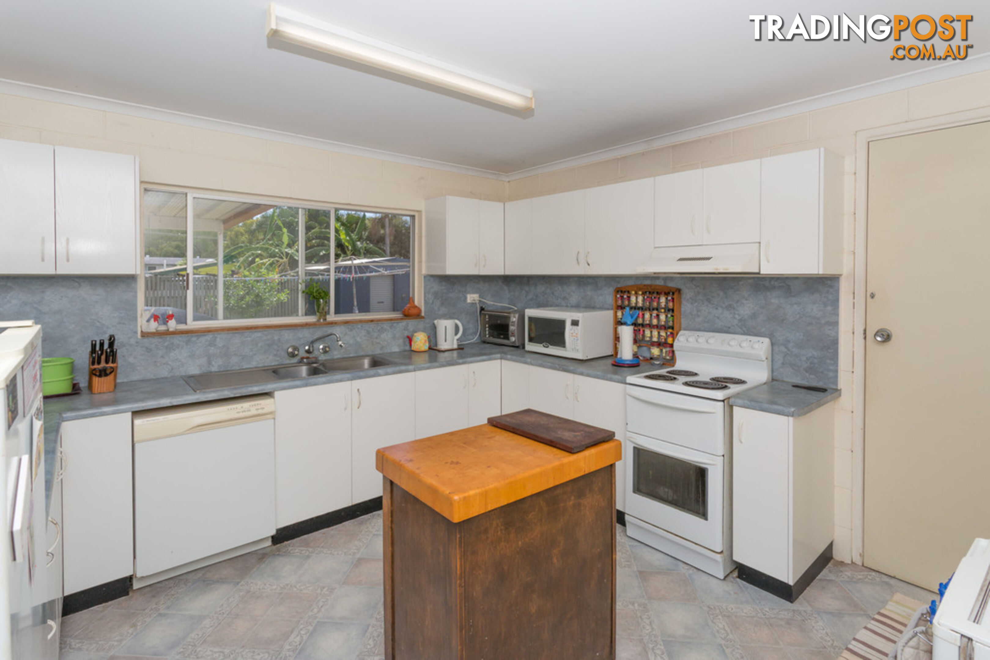 9 Krause Court ANDERGROVE QLD 4740