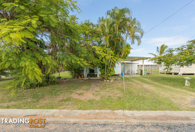 18 Knobel Street NORTH MACKAY QLD 4740