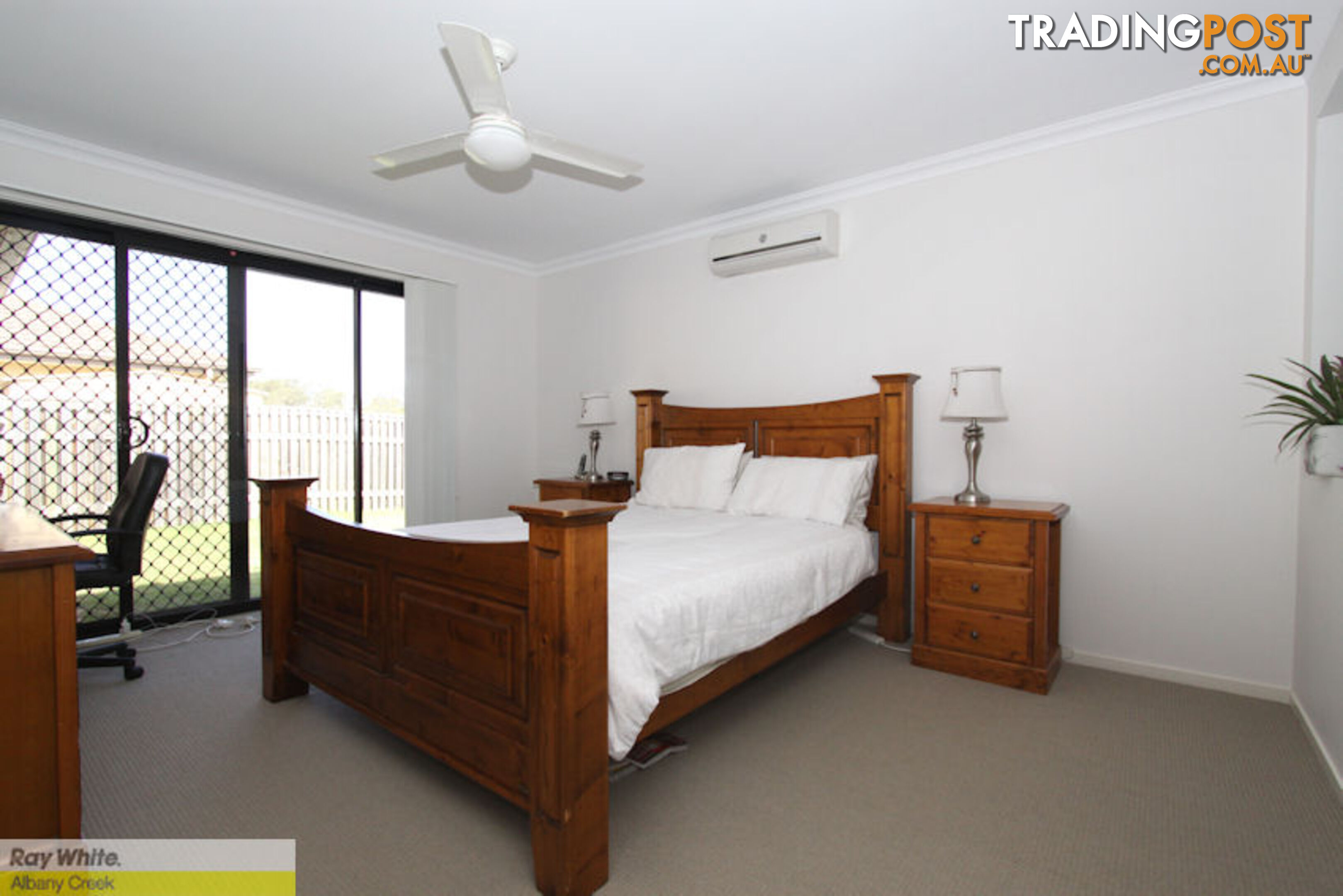 8 Tributary Court EATONS HILL QLD 4037