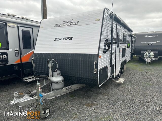 2018 Golden Eagle Escape Tandem Family Bunk Caravan