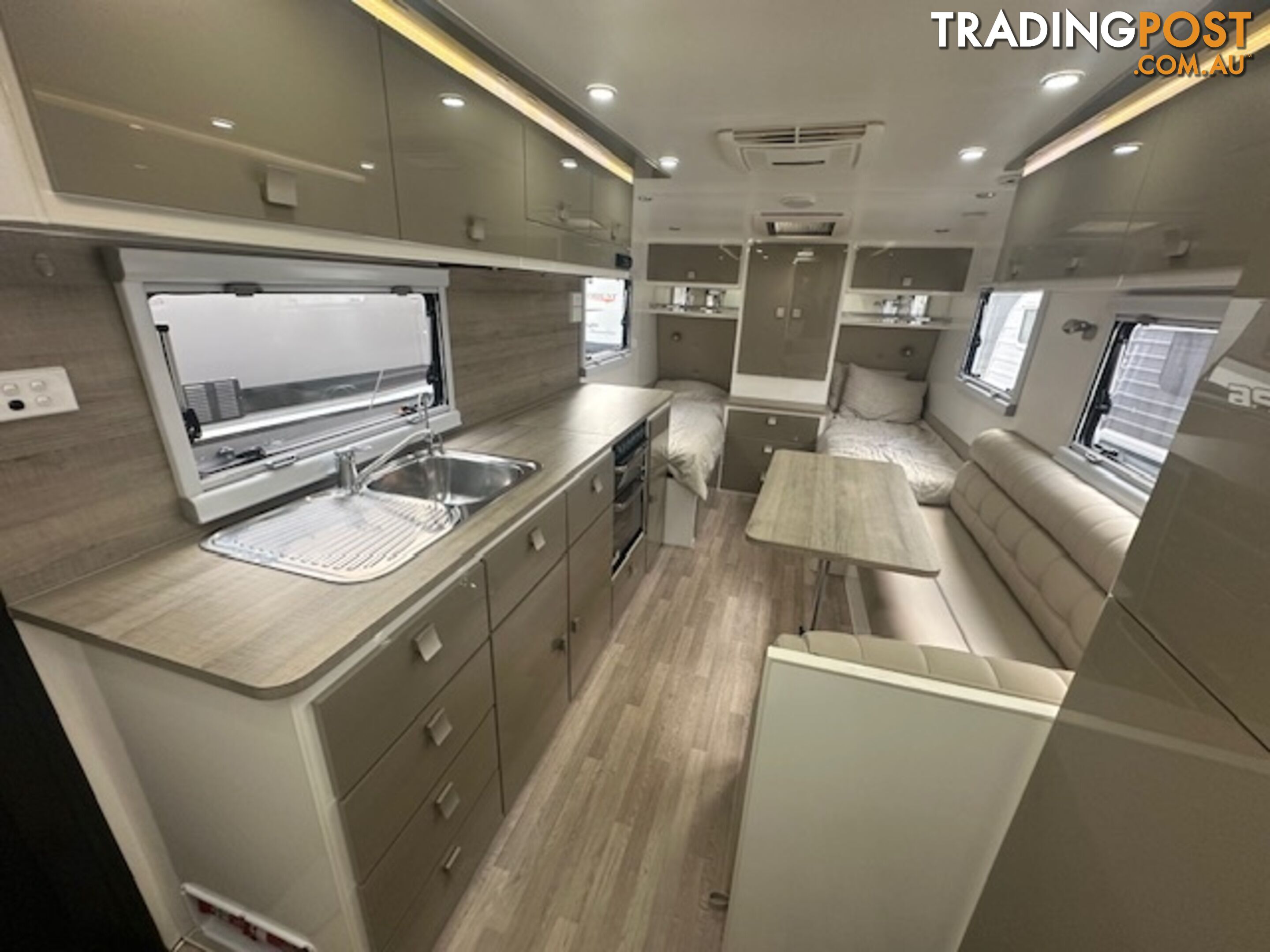 2019 20'6 Essential Grant Cruiser Tandem Single bed caravan