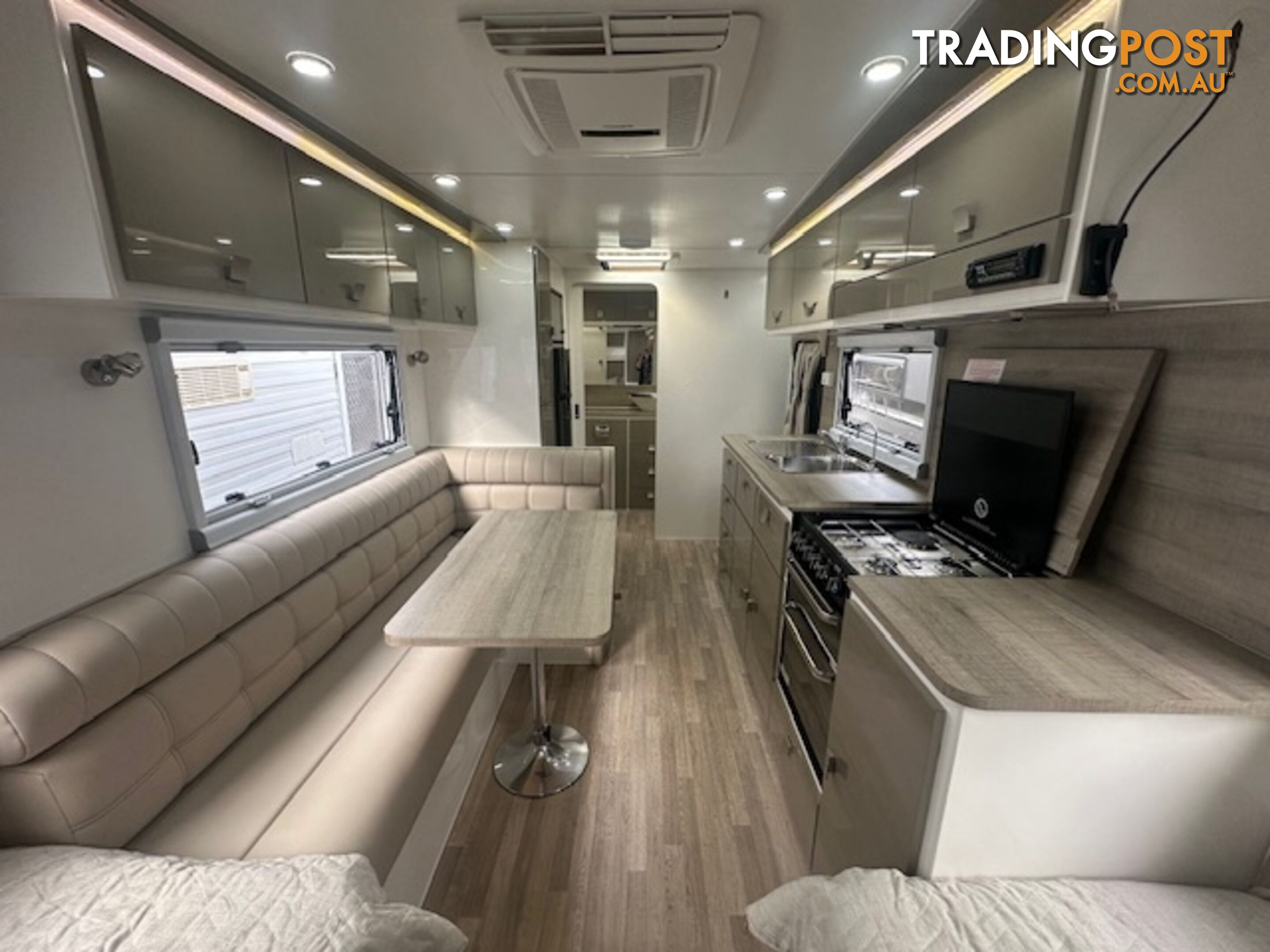 2019 20'6 Essential Grant Cruiser Tandem Single bed caravan